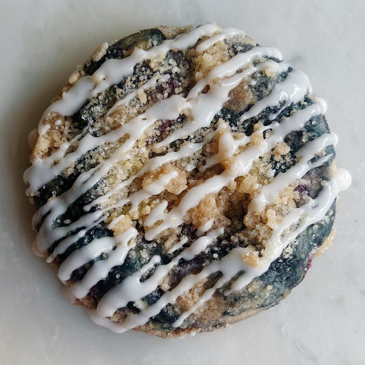 Blueberry crumble cookie